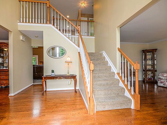 2nd image of 8635 Charleston Creek Dr
