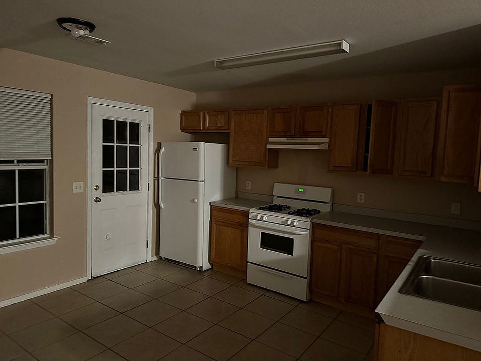 1st image of 1001 Tunbridge Dr