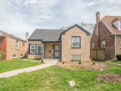 9609 S Woodlawn Ave, Chicago, IL, 60628