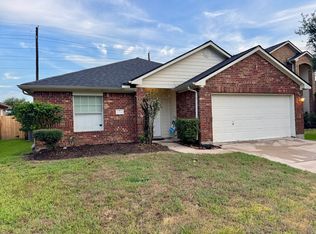 10718 Gold Finch Rd, Baytown, TX 77523