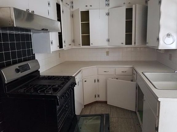 5th image of 740 N Grant Ave