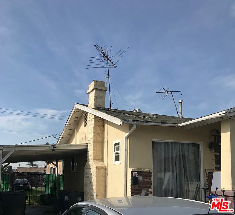 1st image of 1532 E 87th St