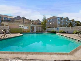 92 Mill St, Woonsocket, RI