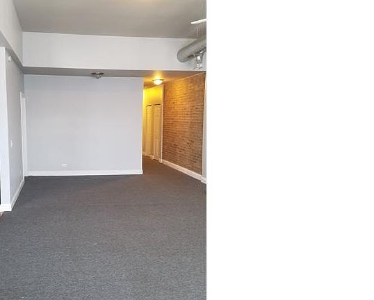 5th image of 6909 S Paxton Ave