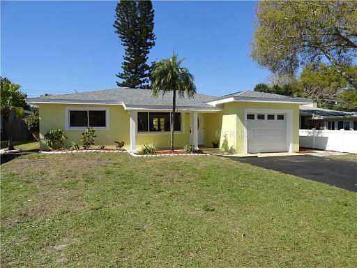 4th image of 10423 Kumquat Ln