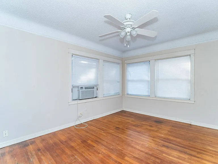 706 W French Pl #3 — Photo 12