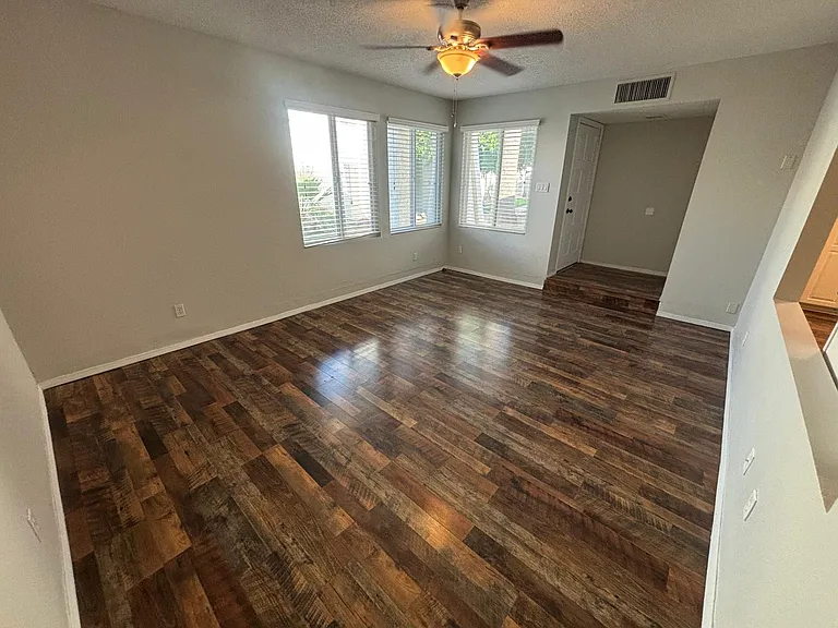 2240 S Elks Ln #33 — Photo 3