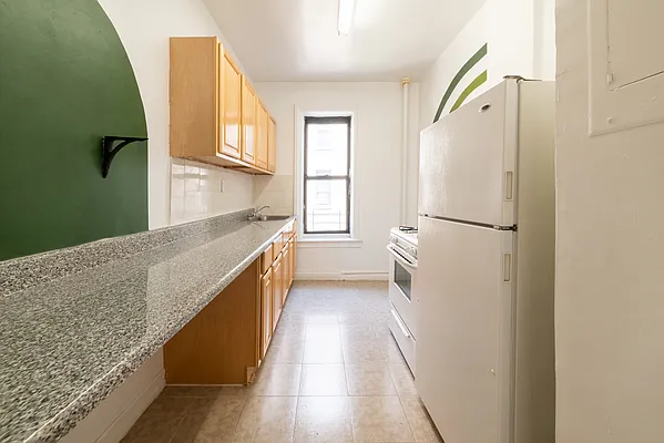 Rented by Joel Scharf, LREB | media 3