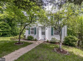 1016 S Edison St, Arlington, VA 22204