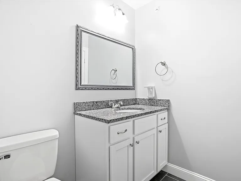 34 Callaway Dr #4 — Photo 6