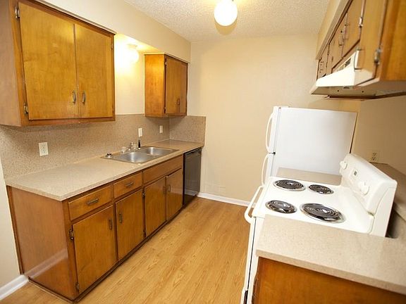 4th image of 1301 Glenda Dr #A