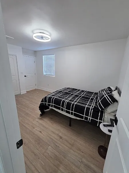 1 bed, 460 sqft, $1,300 — Photo 4