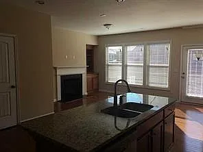 3377 N Twin Aly — Photo 4
