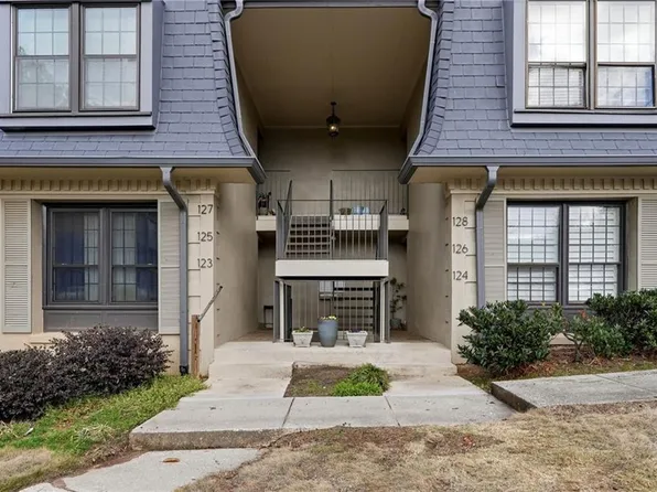 123 Maison Pl NW, Atlanta, GA 30327