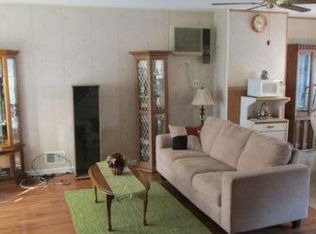 2974 Hylan Blvd, Staten Island, NY 10306