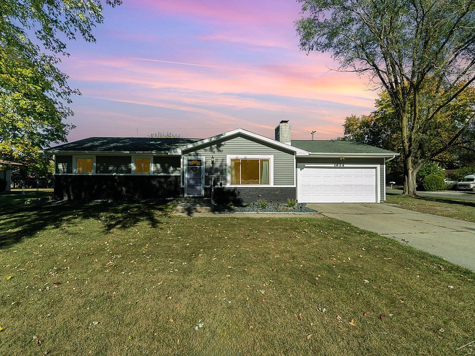 1st image of 1624 Seminole Ln