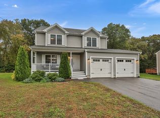 85 Briggs St, Taunton, MA 02780