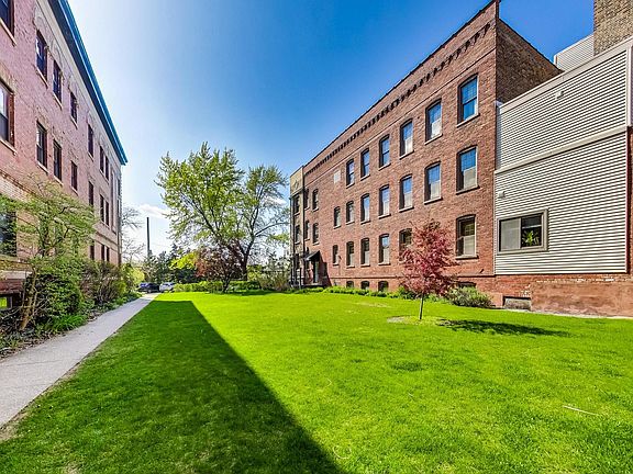 3rd image of 4849 N Ravenswood Ave APT 1N