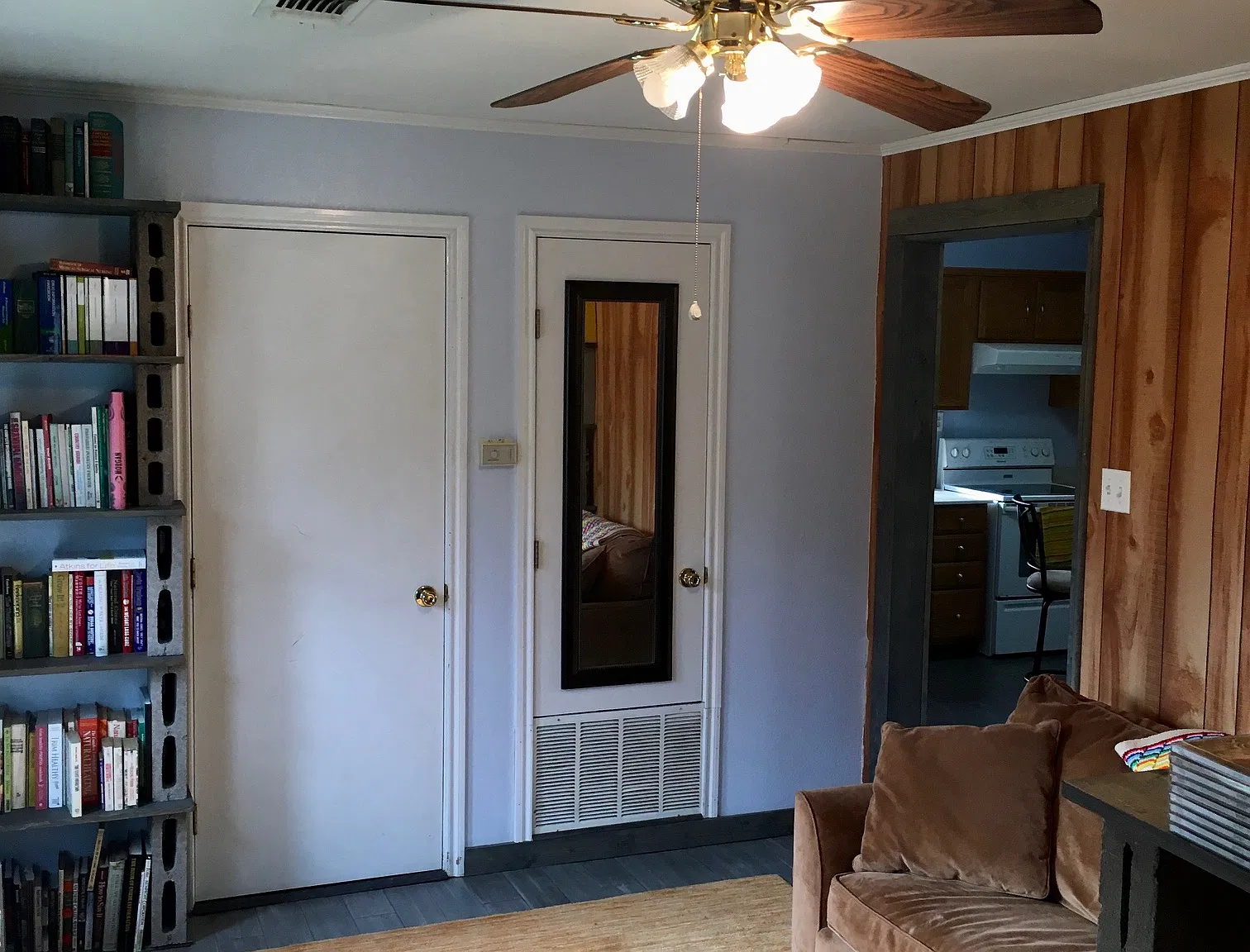 1 bed, 1000 sqft, $1,350 — Photo 4