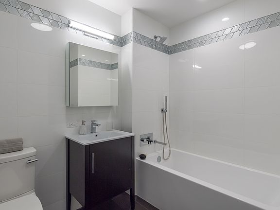 4th image of 241 Atlantic Ave APT 10D