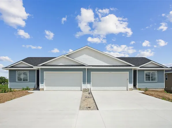 922 Juneberry Dr, Palo, IA 52324