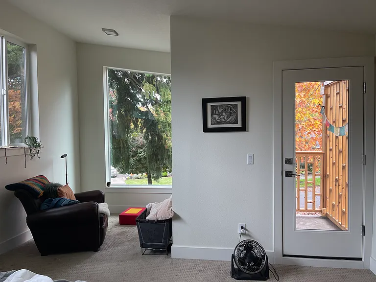 7421 N Newman Ave — Photo 4