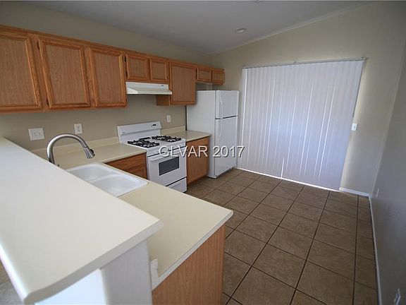 3rd image of 4062 Vicenta Ct