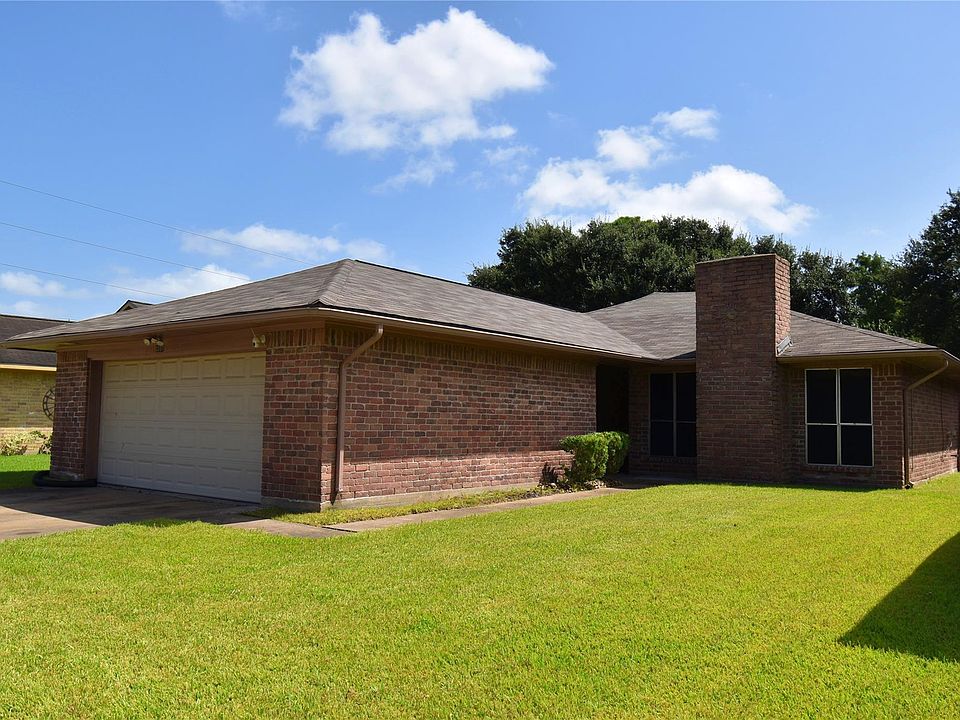 1st image of 2207 Courtney Ct