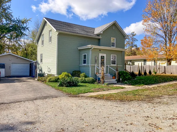 207 W Henry St, Odell, IL 60460