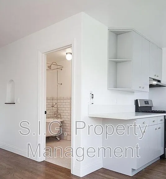 2191 El Sereno Ave #4 — Photo 13