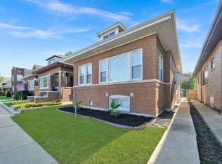 8133 S Loomis Blvd, Chicago, IL 60620