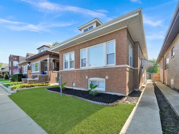 8133 S Loomis Blvd, Chicago, IL 60620