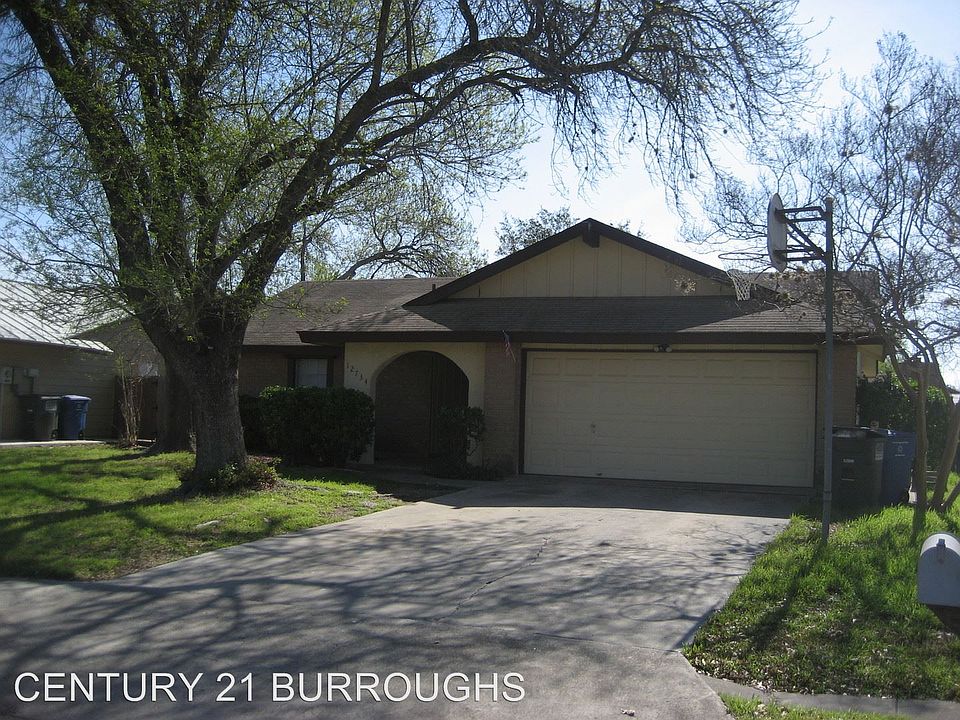 1st image of 12734 La Quinta St