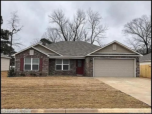 2424 Vivian Dr Photo 1