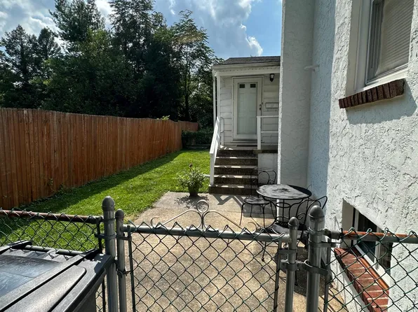 2 Forrest Ave, Downingtown, PA 19335