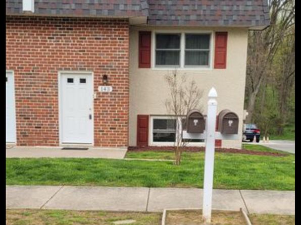 139 Meadowbrook Ln #B