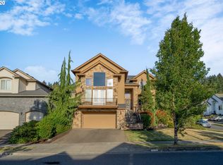 10798 SE Rimrock Dr, Happy Valley, OR 97086
