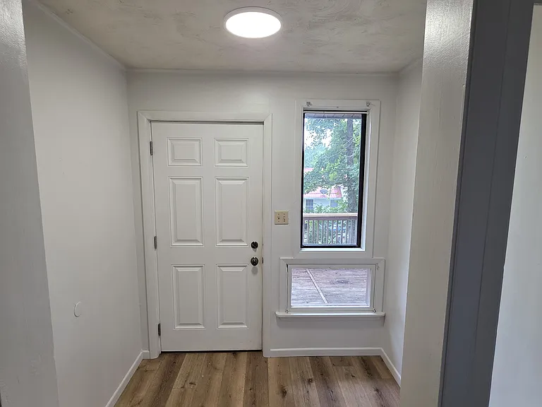 111 Ballew Ln — Photo 3