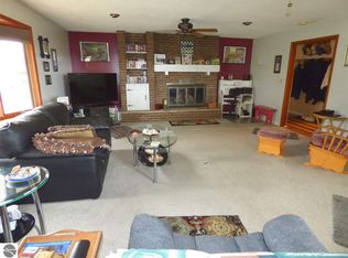 6787 Lautner Rd, Williamsburg, MI 49690