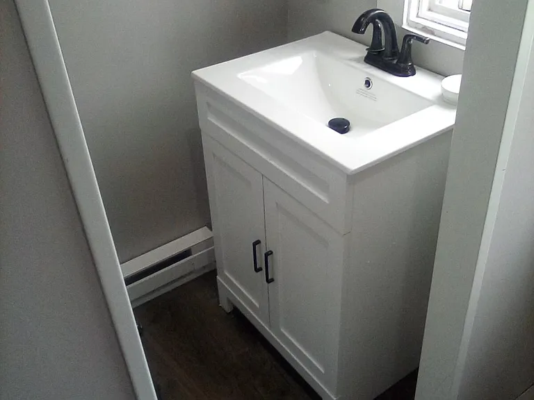 302 W Freedley St — Photo 16