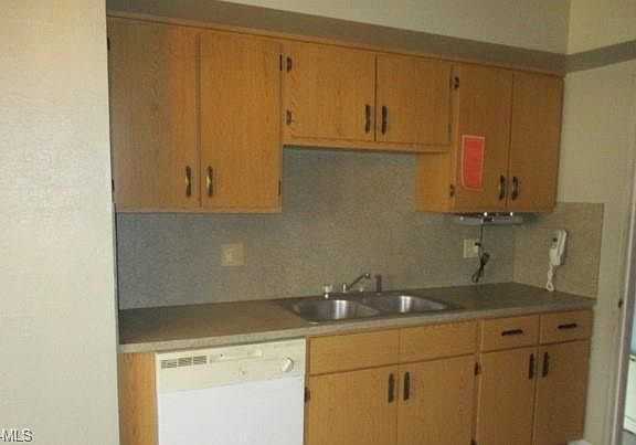 5th image of 23100 Lori Dr