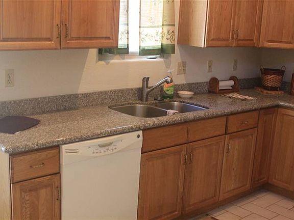 5th image of 500 Meadson Pl