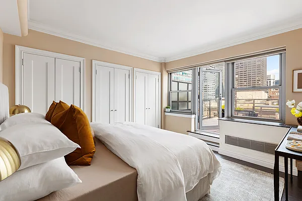 Sold by Compass | media 12