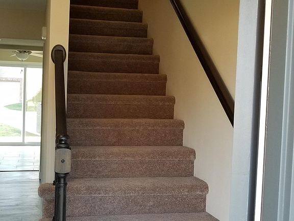 5th image of 1469 Village Circle Dr #1469