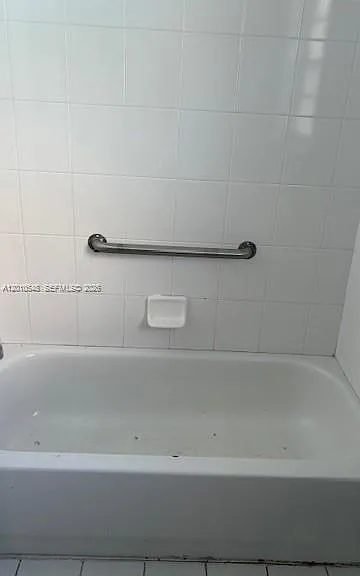 774 NW 16th Pl — Photo 23