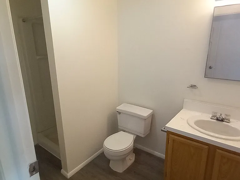 24998 Cooper Ave — Photo 8
