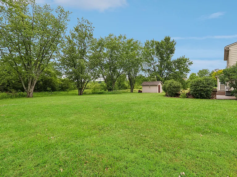 4702 Alger Rd — Photo 44