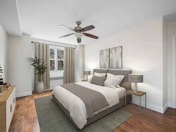 880 Boynton Avenue 1K image 3 of 14