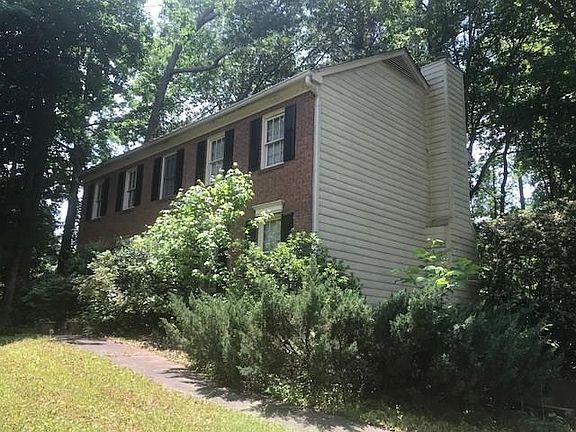 4th image of 6367 Station Mill Dr