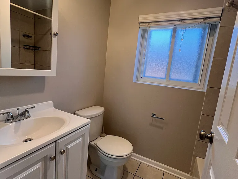 5313 S Kenneth Ave #3 — Photo 2